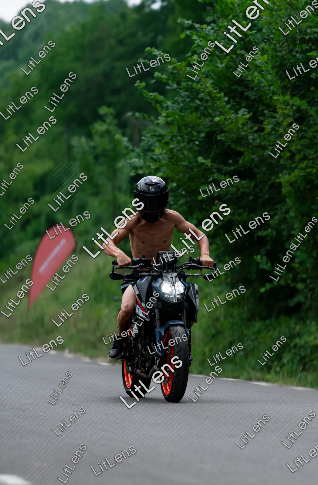 Fotografie din categoria Ride the Vibe ( Ziua 2 )