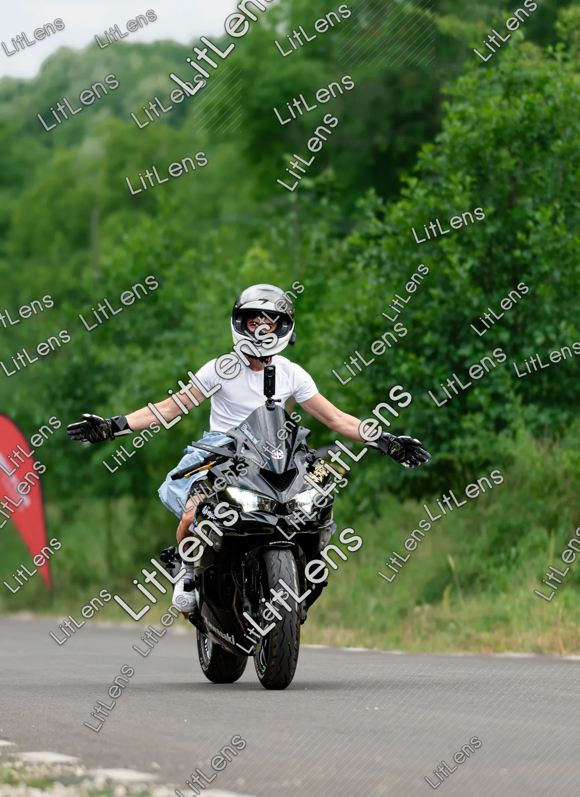 Fotografie din categoria Ride the Vibe ( Ziua 2 )