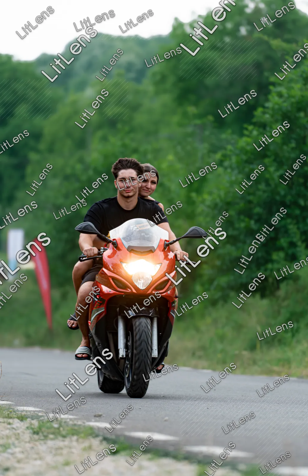 Fotografie din categoria Ride the Vibe ( Ziua 2 )