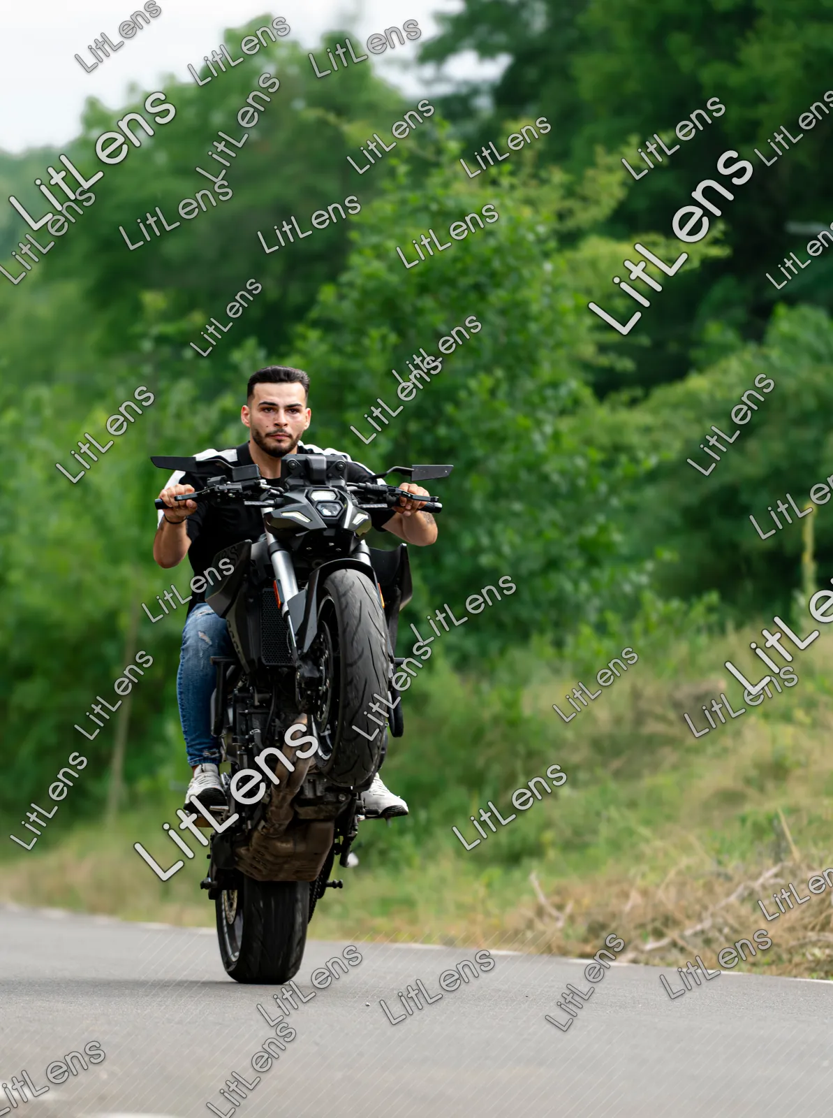 Fotografie din categoria Ride the Vibe ( Ziua 2 )