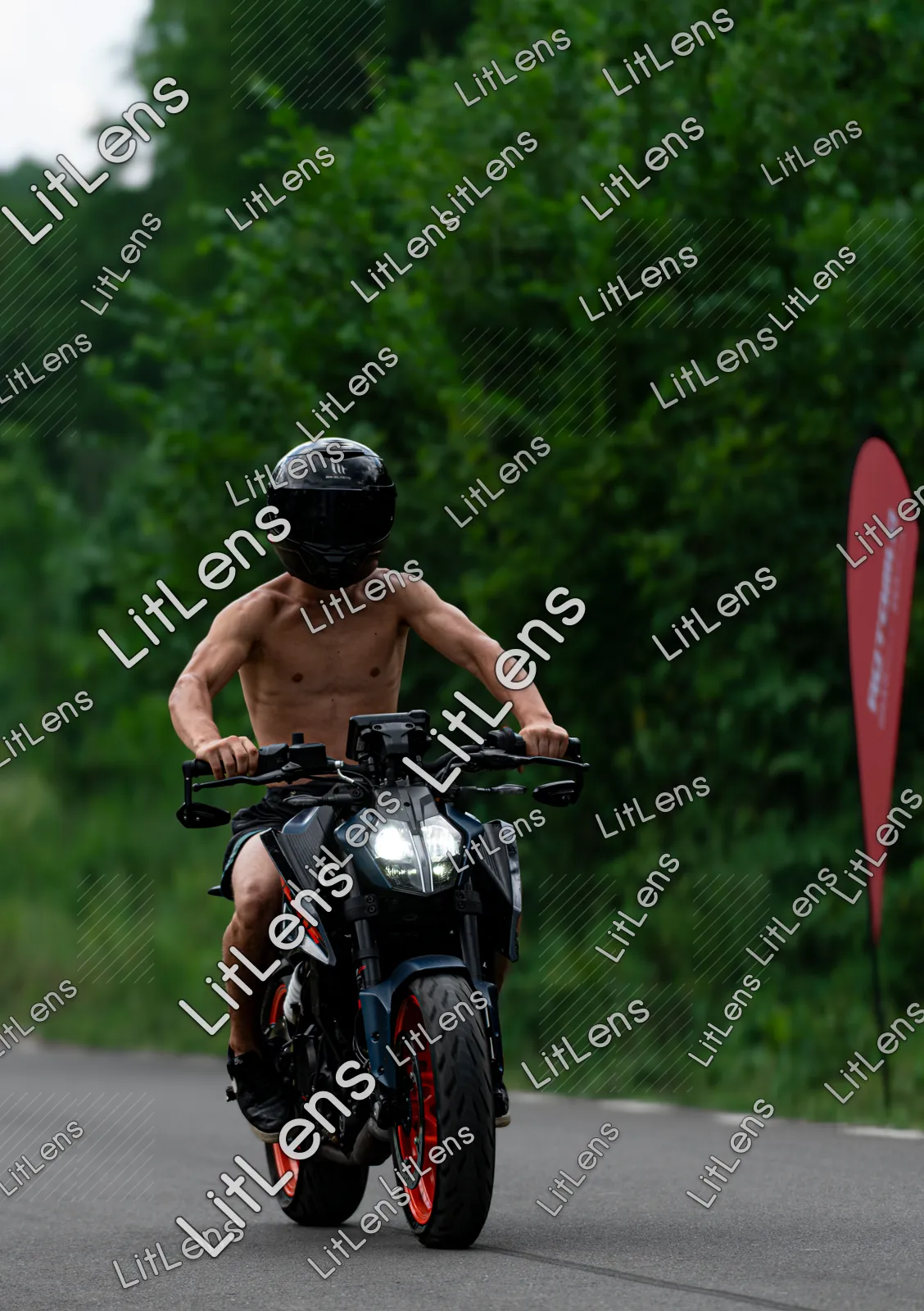 Fotografie din categoria Ride the Vibe ( Ziua 2 )