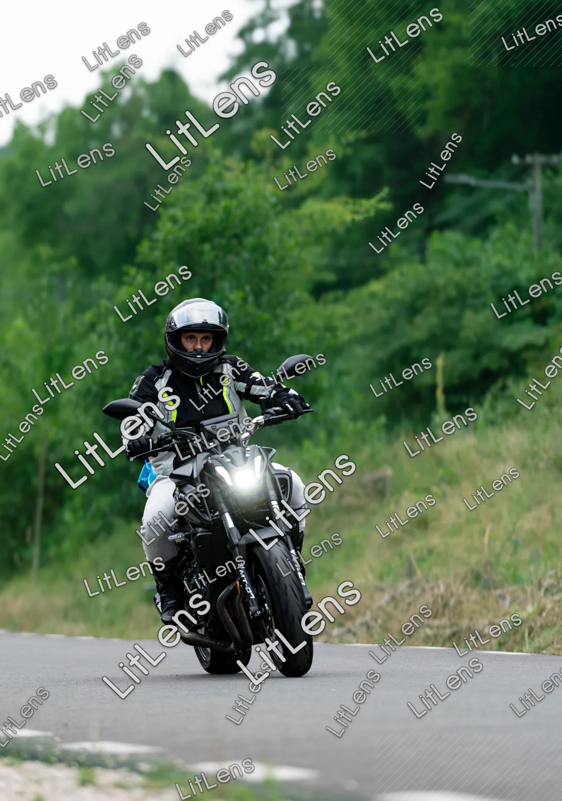 Fotografie din categoria Ride the Vibe ( Ziua 2 )