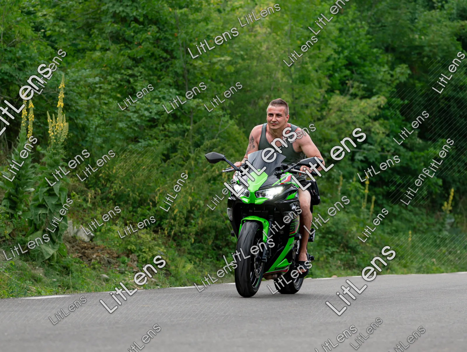 Fotografie din categoria Ride the Vibe ( Ziua 1 )