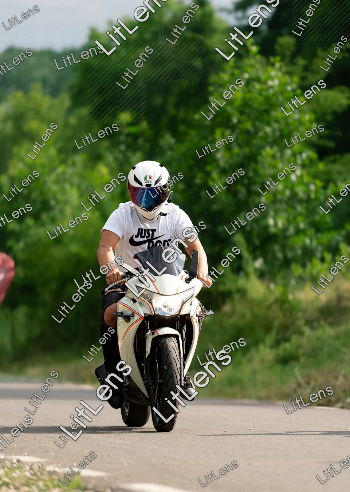 Fotografie din categoria Ride the Vibe ( Ziua 2 )