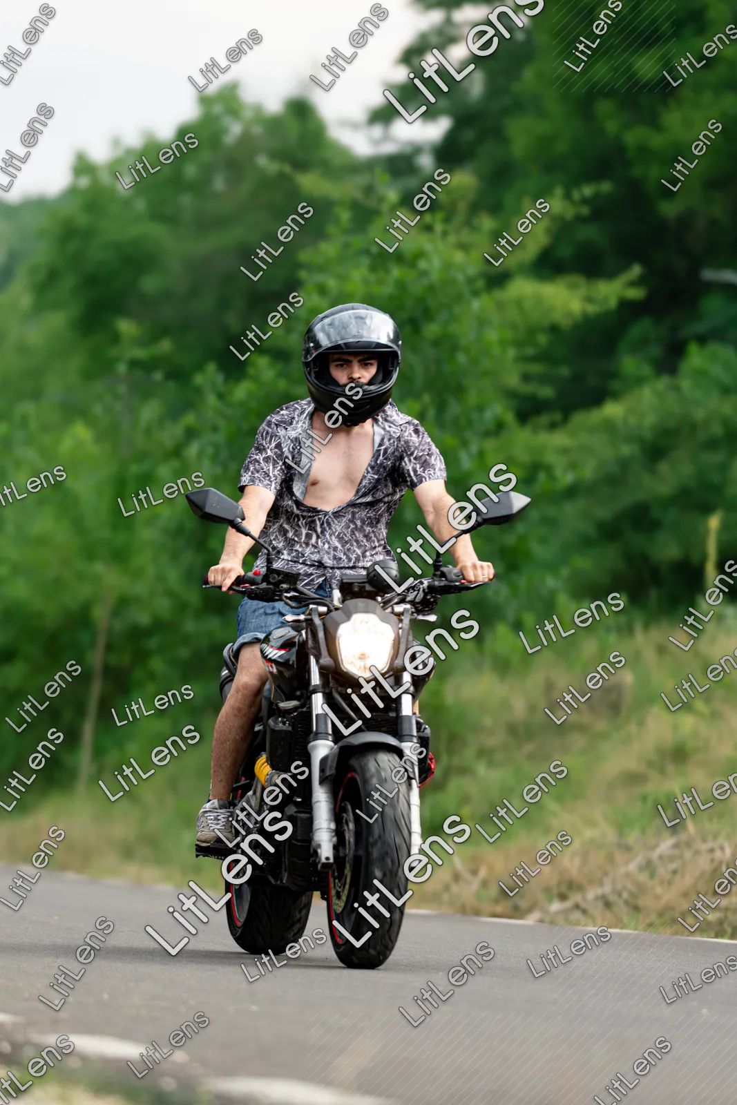 Fotografie din categoria Ride the Vibe ( Ziua 2 )