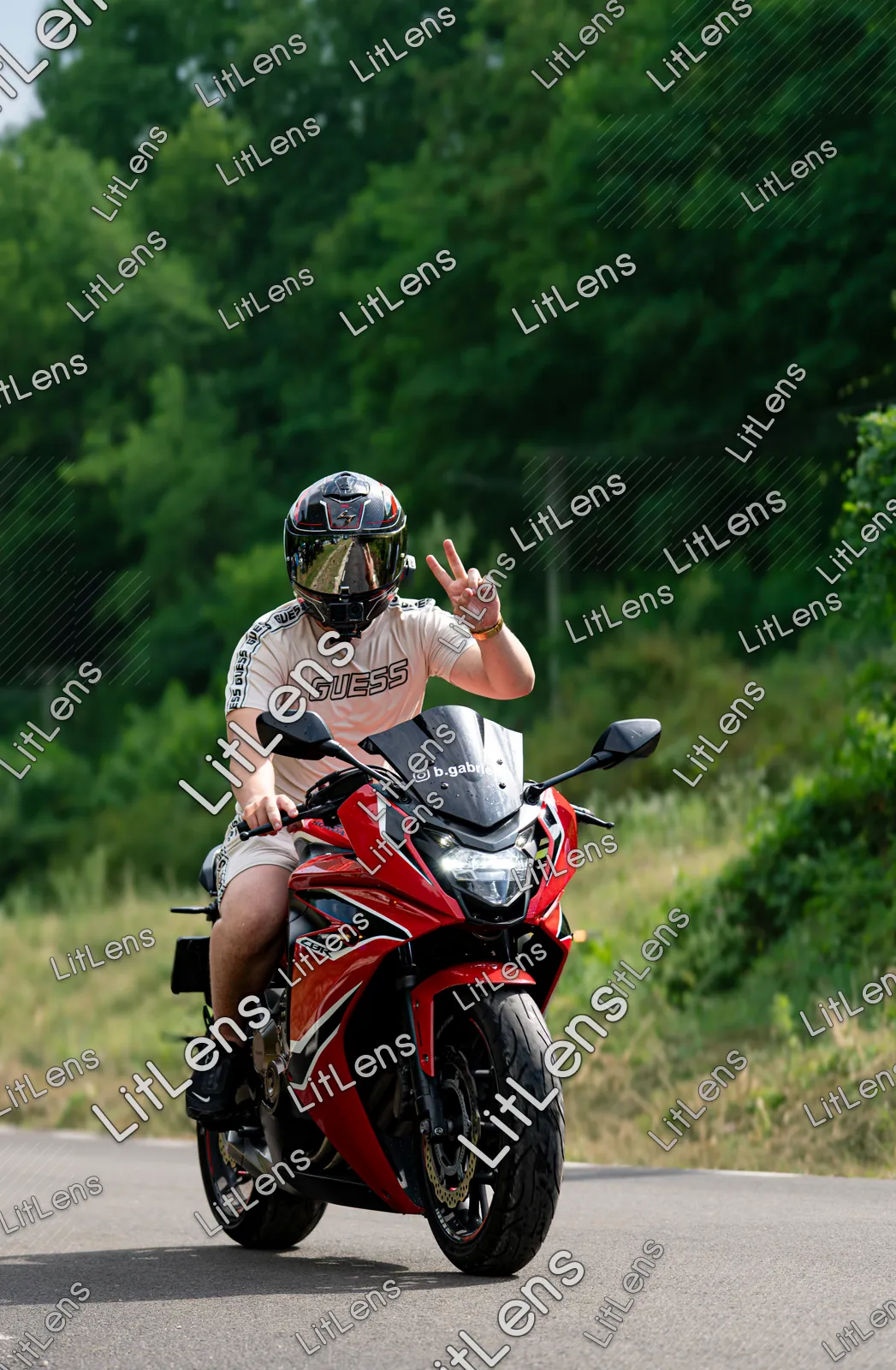 Fotografie din categoria Ride the Vibe ( Ziua 2 )