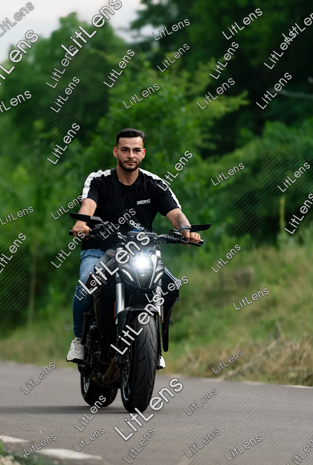 Fotografie din categoria Ride the Vibe ( Ziua 2 )