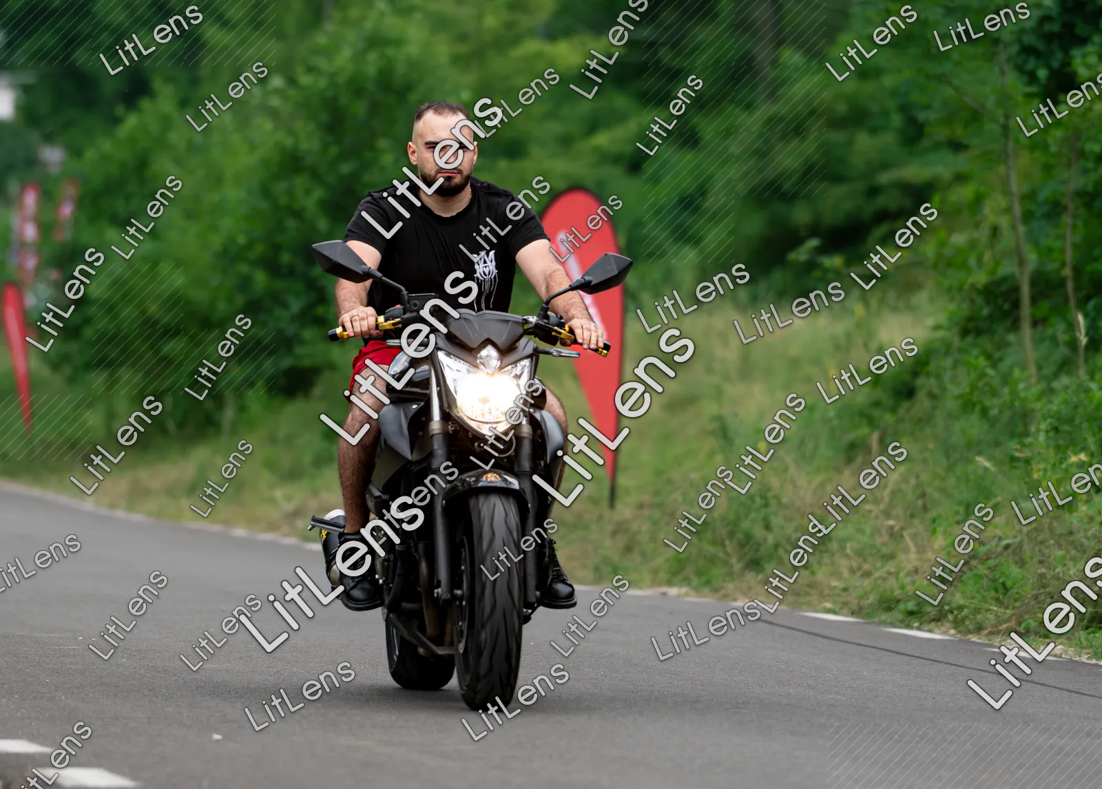 Fotografie din categoria Ride the Vibe ( Ziua 1 )