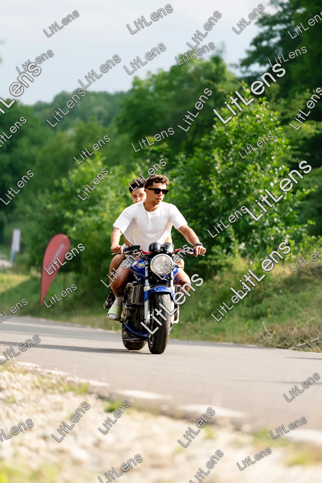 Fotografie din categoria Ride the Vibe ( Ziua 2 )