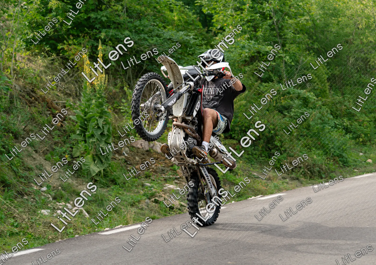 Fotografie din categoria Ride the Vibe ( Ziua 1 )