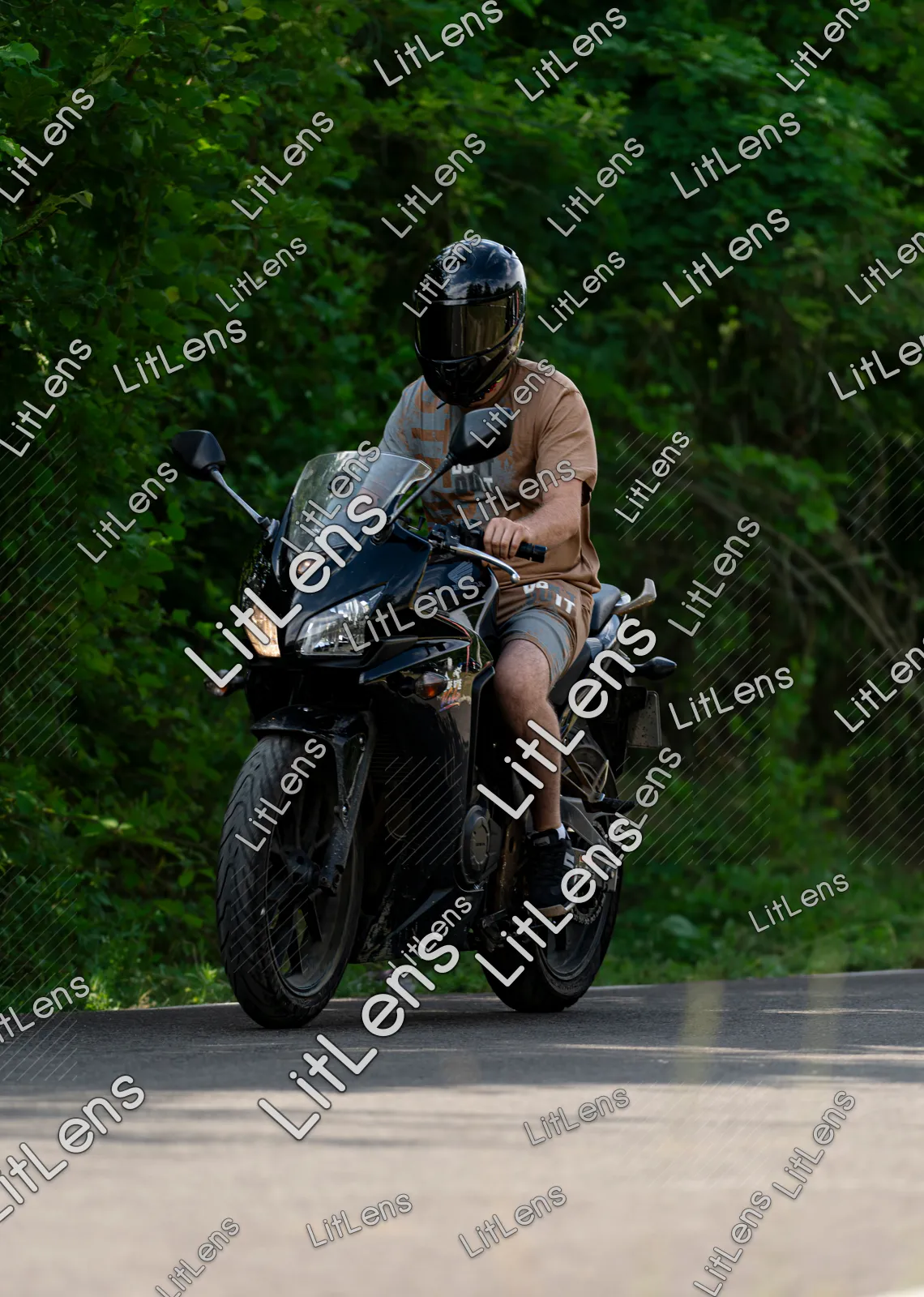 Fotografie din categoria Ride the Vibe ( Ziua 2 )