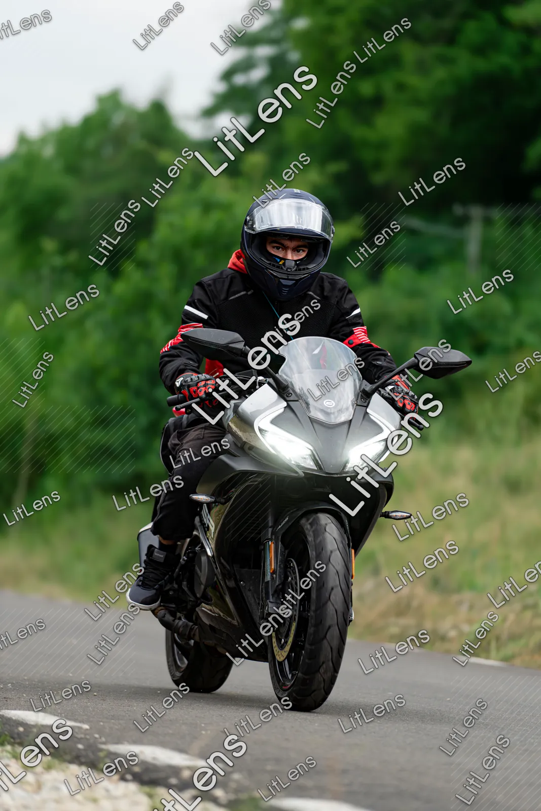 Fotografie din categoria Ride the Vibe ( Ziua 2 )