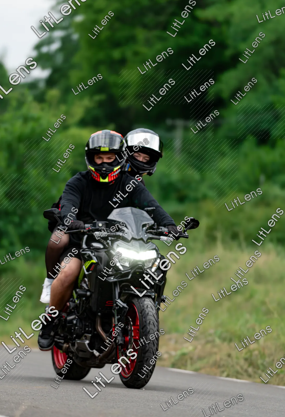 Fotografie din categoria Ride the Vibe ( Ziua 2 )