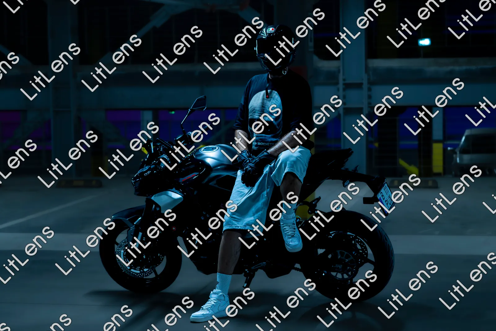 Fotografie din categoria Tudor Arghezi 2 august