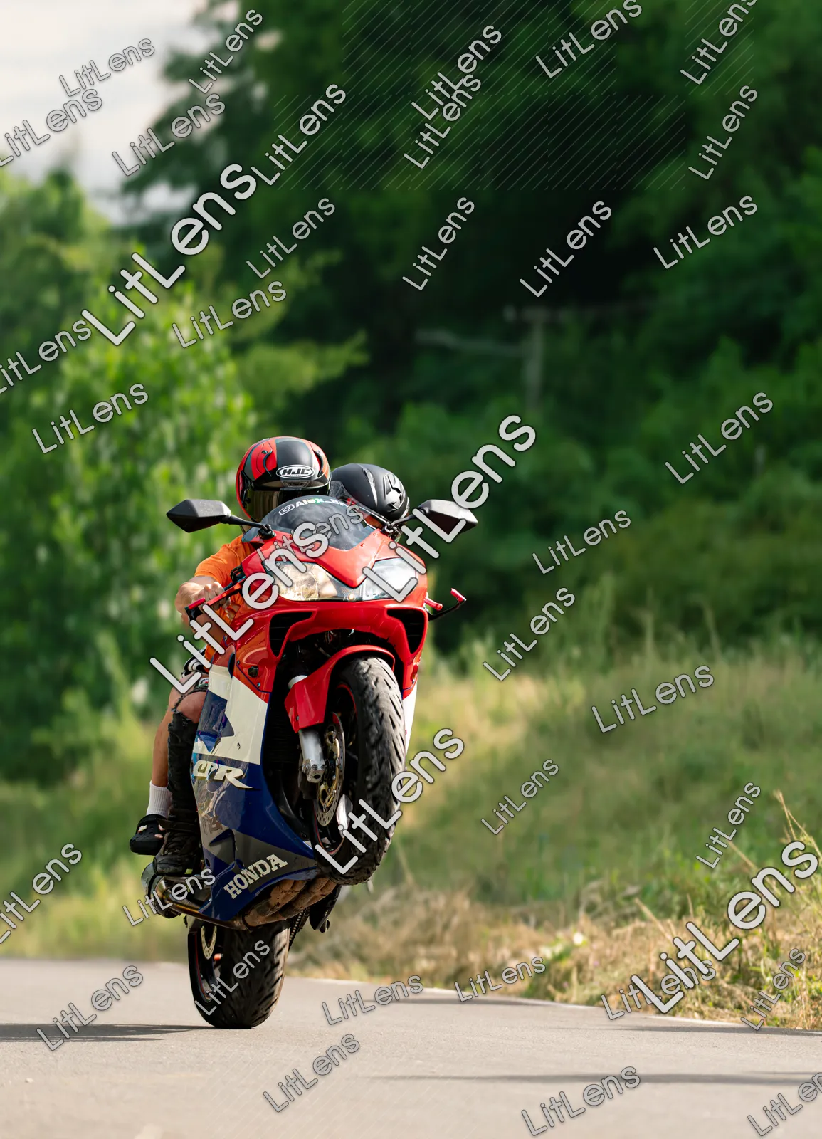 Fotografie din categoria Ride the Vibe ( Ziua 2 )