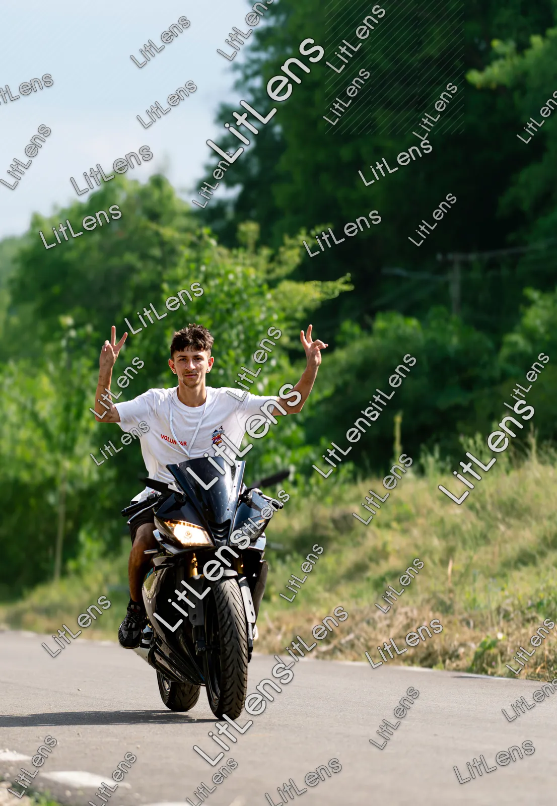 Fotografie din categoria Ride the Vibe ( Ziua 2 )