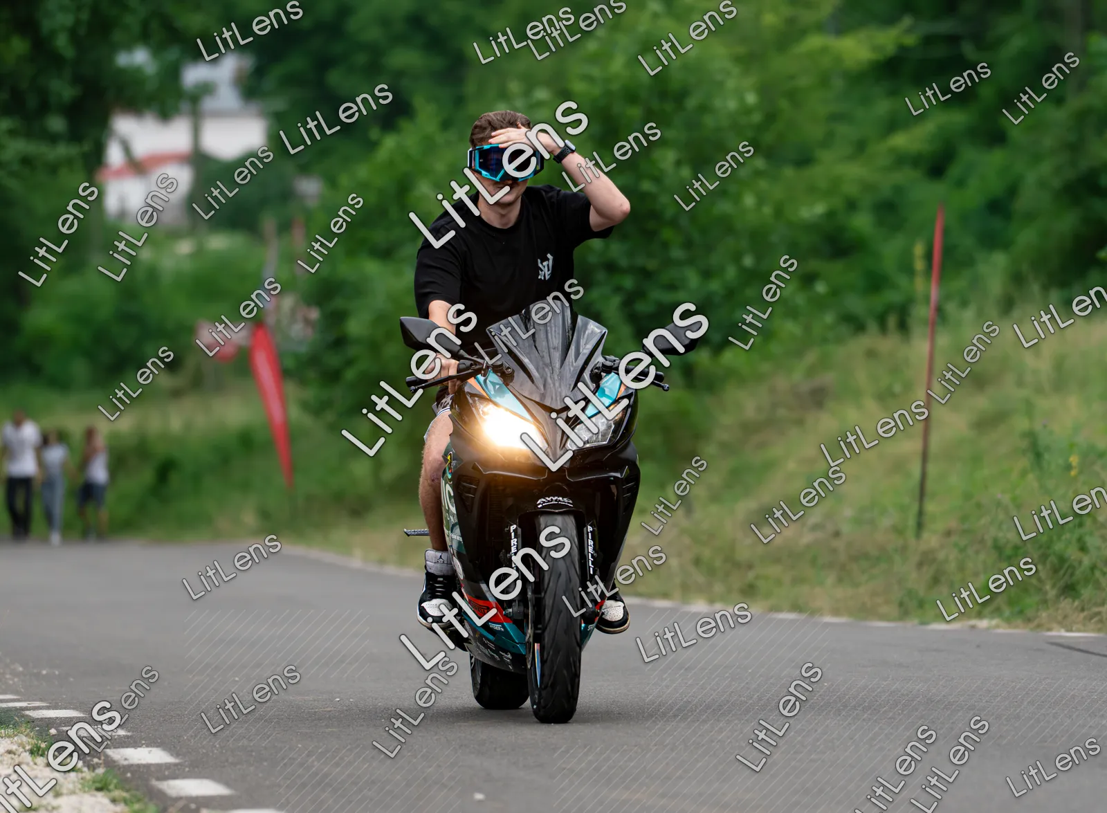 Fotografie din categoria Ride the Vibe ( Ziua 1 )