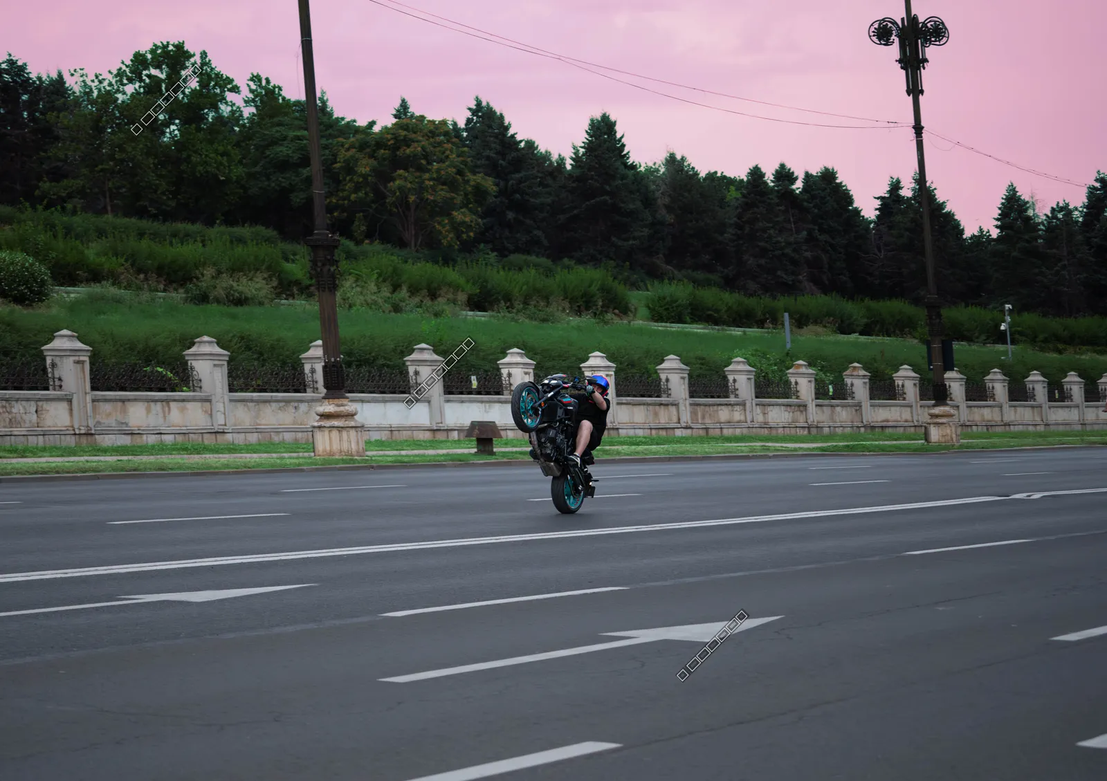 Fotografie din categoria Motociclete