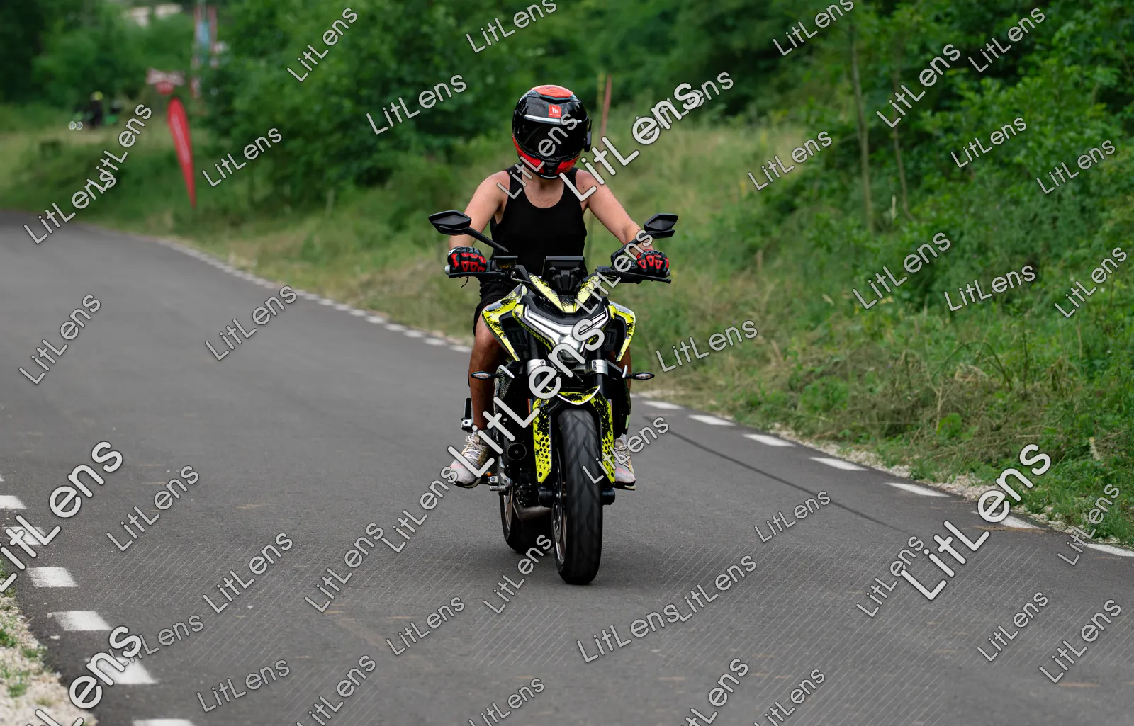 Fotografie din categoria Ride the Vibe ( Ziua 1 )