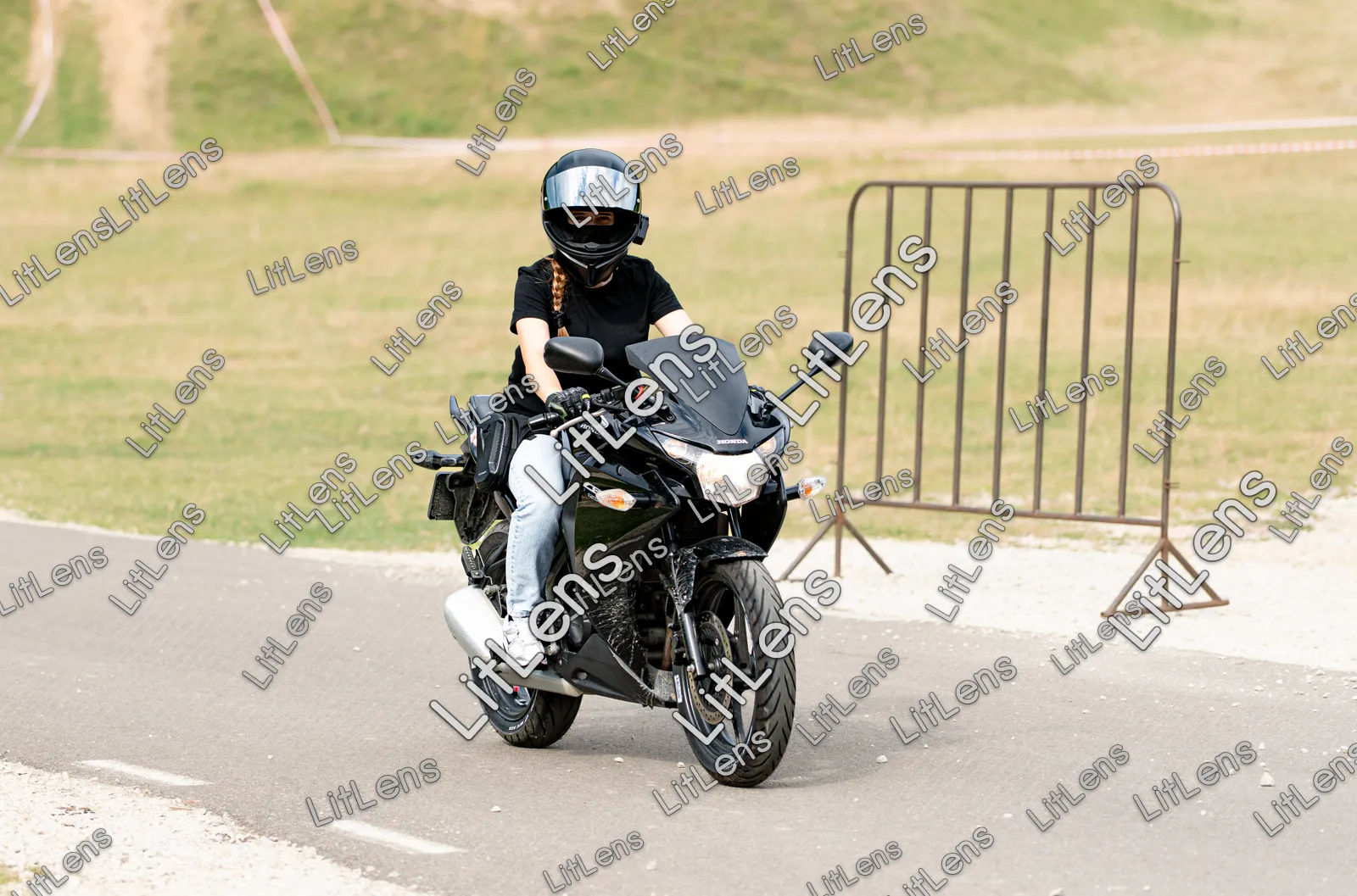 Fotografie din categoria Ride the Vibe ( Ziua 1 )