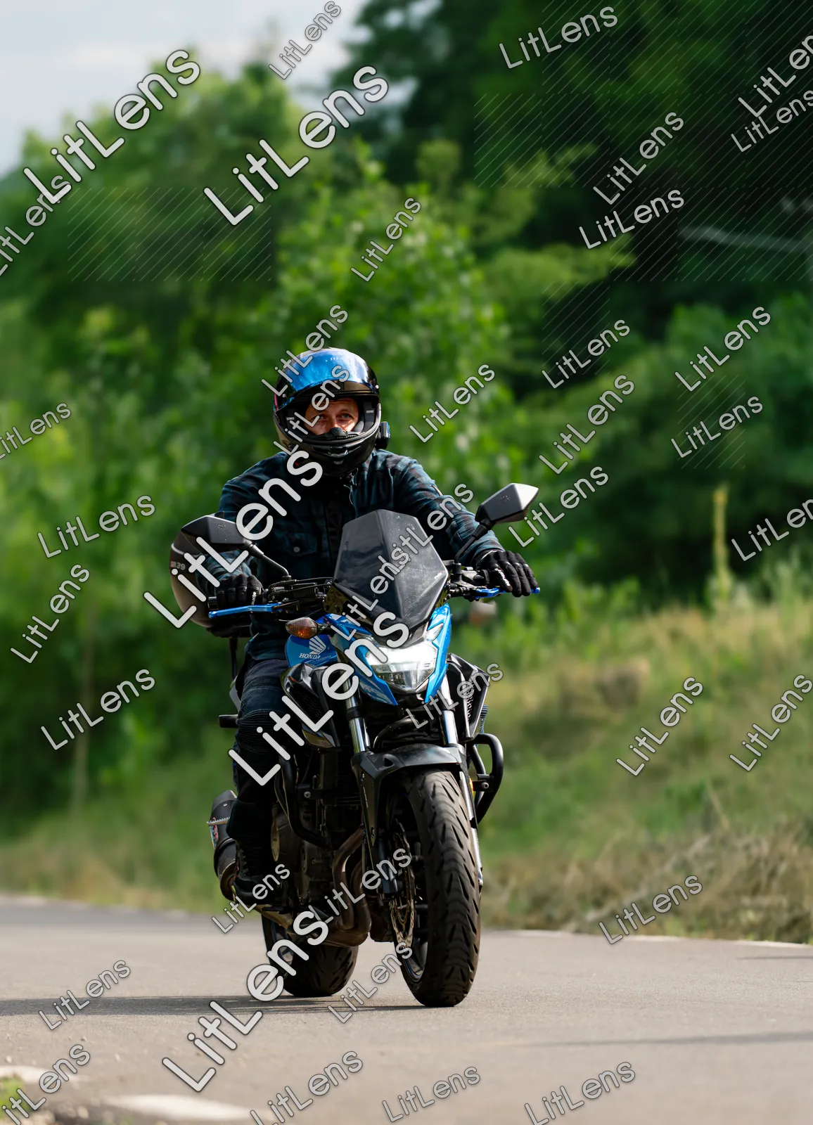 Fotografie din categoria Ride the Vibe ( Ziua 2 )