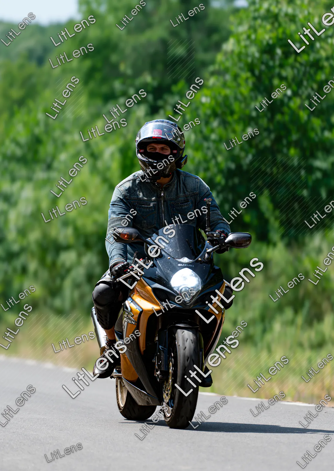 Fotografie din categoria Ride the Vibe ( Ziua 2 )