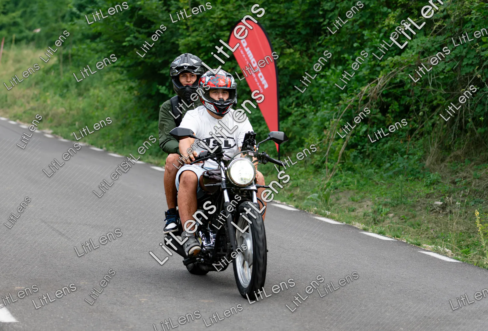 Fotografie din categoria Ride the Vibe ( Ziua 1 )