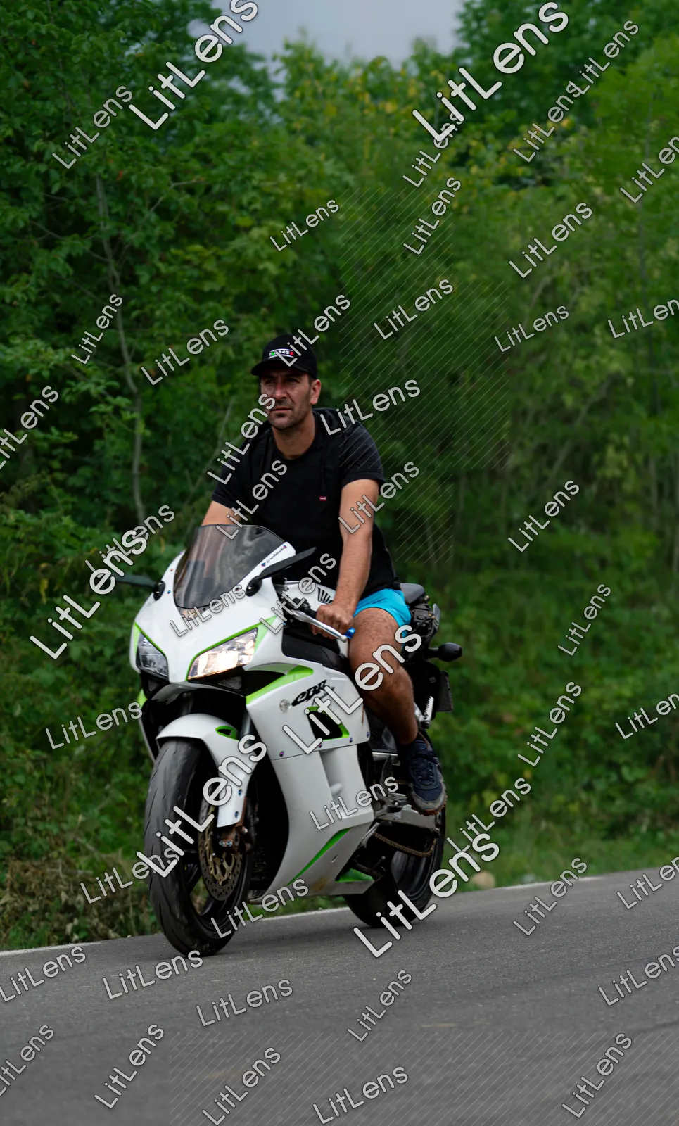 Fotografie din categoria Ride the Vibe ( Ziua 2 )