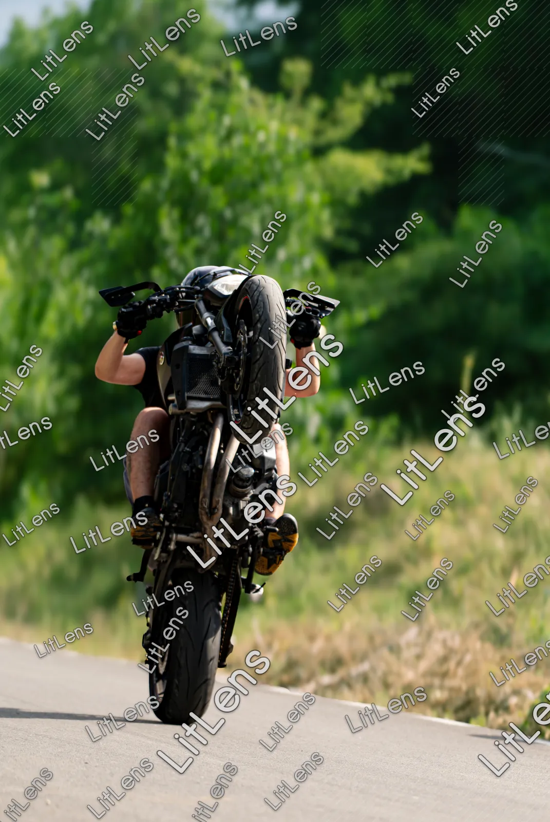 Fotografie din categoria Ride the Vibe ( Ziua 2 )