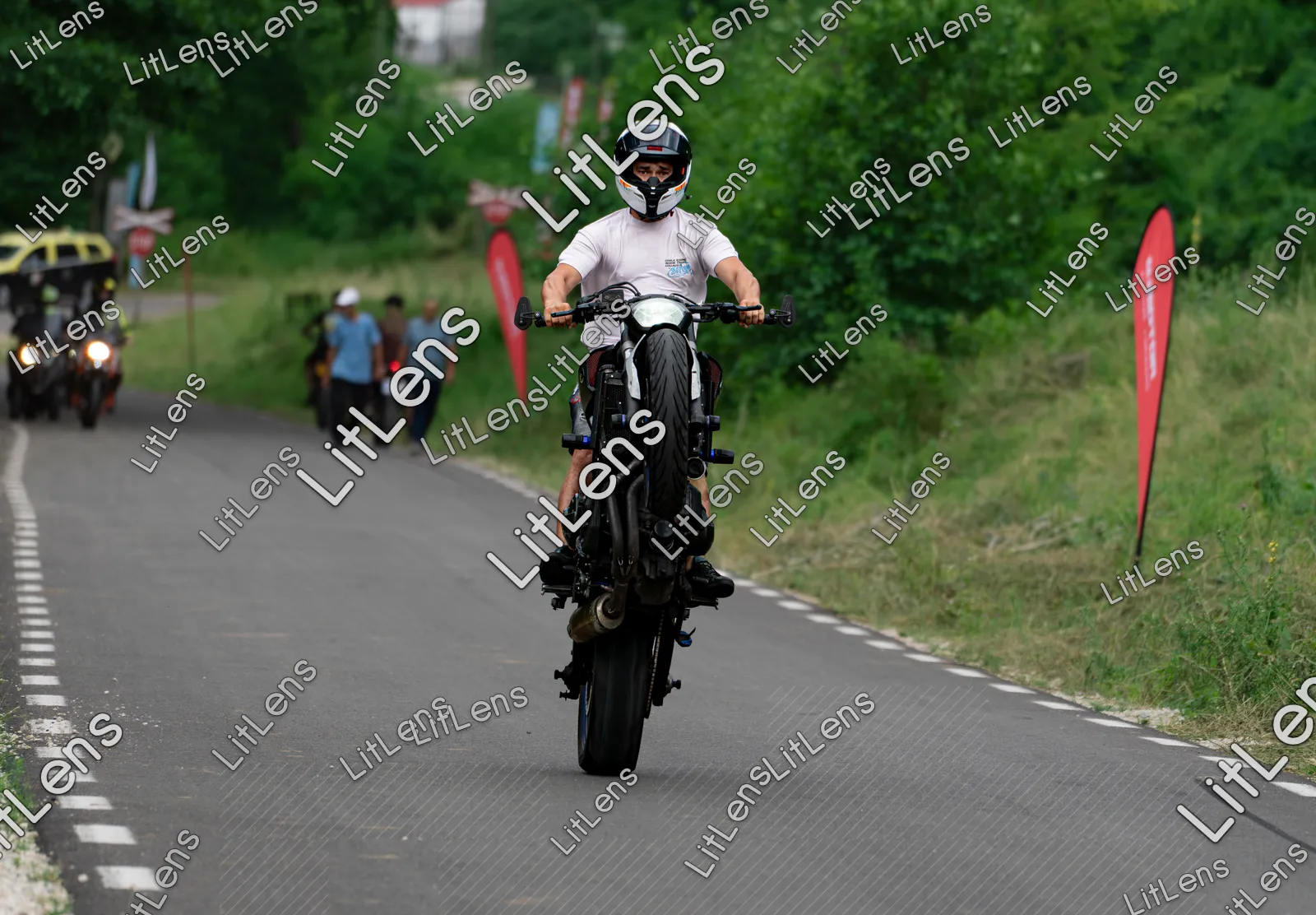 Fotografie din categoria Ride the Vibe ( Ziua 1 )