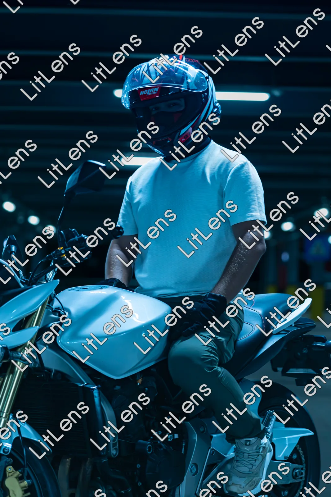 Fotografie din categoria Tudor Arghezi 22 August