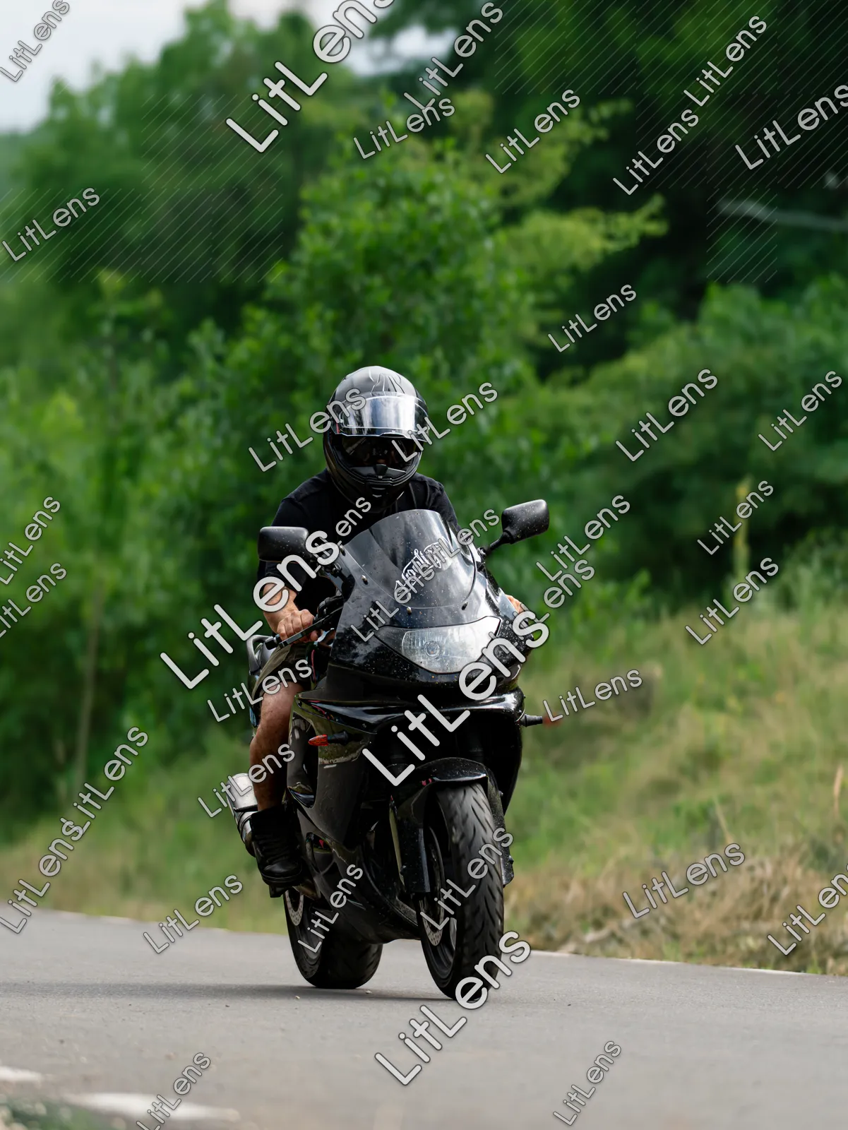 Fotografie din categoria Ride the Vibe ( Ziua 2 )