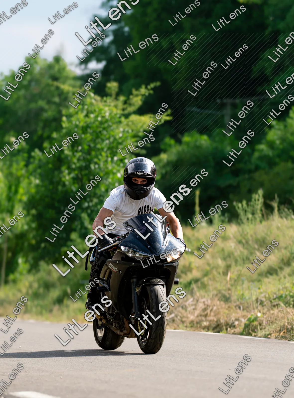 Fotografie din categoria Ride the Vibe ( Ziua 2 )