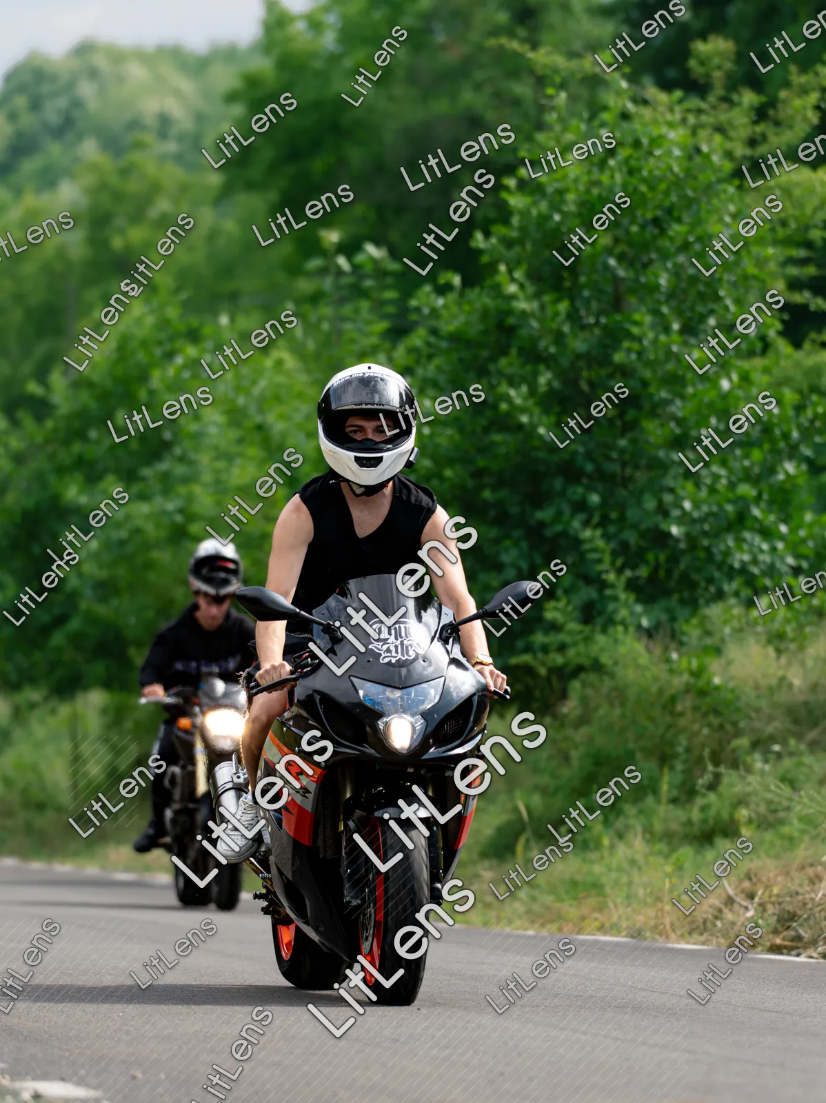 Fotografie din categoria Ride the Vibe ( Ziua 2 )