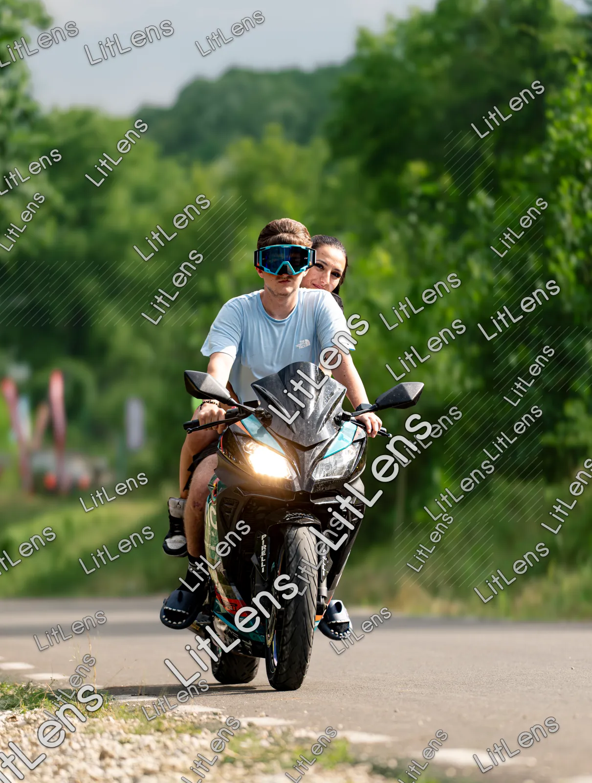 Fotografie din categoria Ride the Vibe ( Ziua 2 )