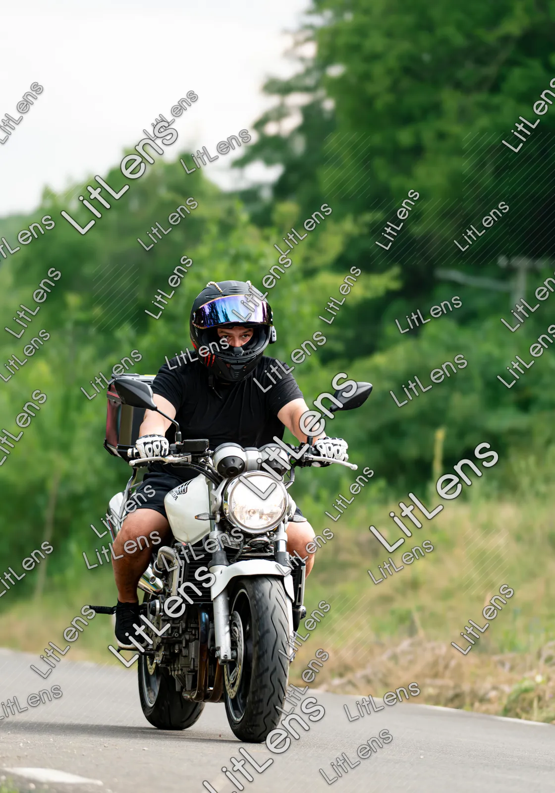Fotografie din categoria Ride the Vibe ( Ziua 2 )